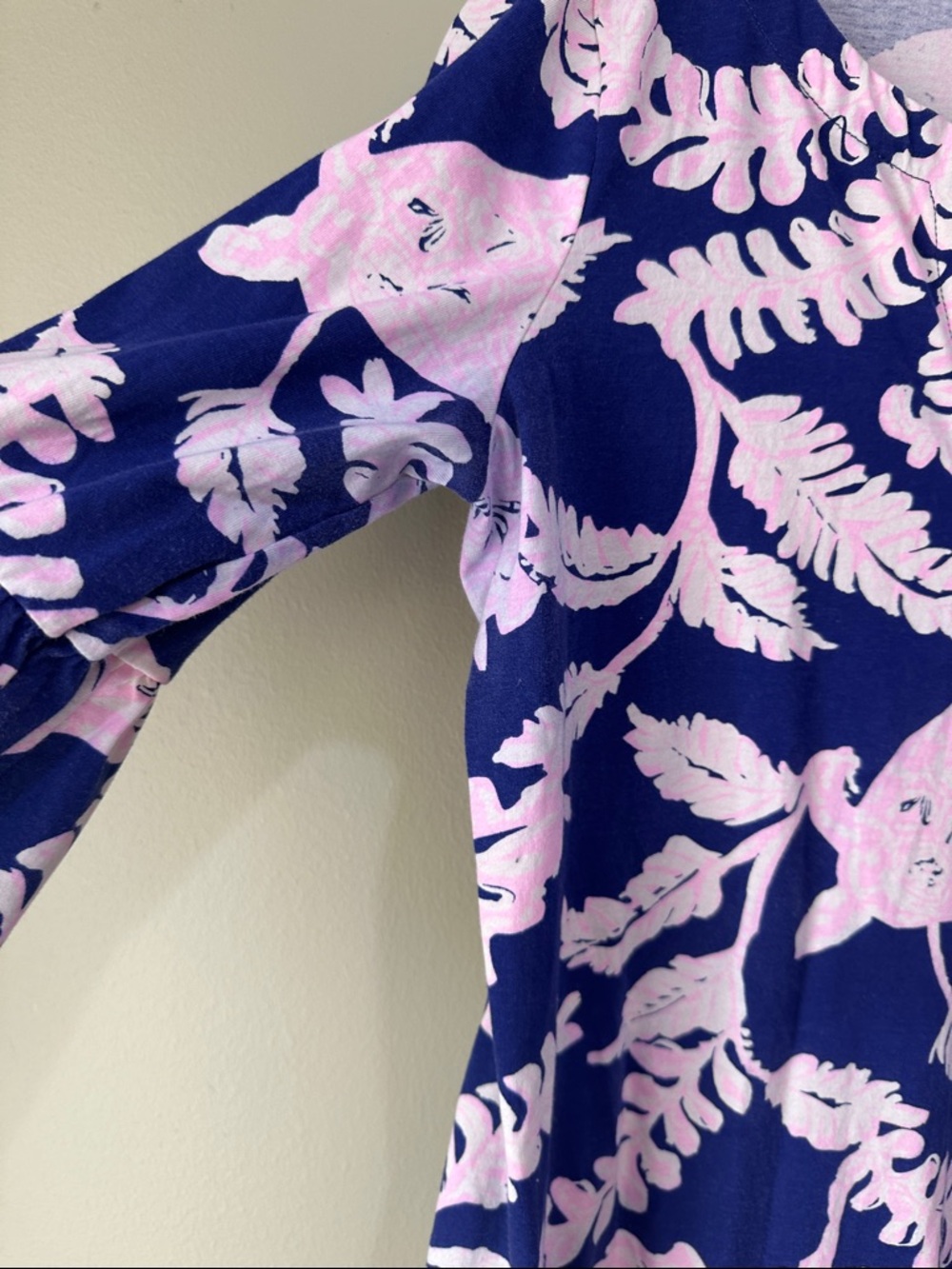 🌸Lilly Pulitzer Navy and Light Pink Floral V-Neck Dress - Picture 3 of 7